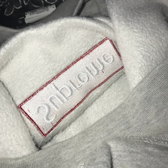 Gray supreme box logo